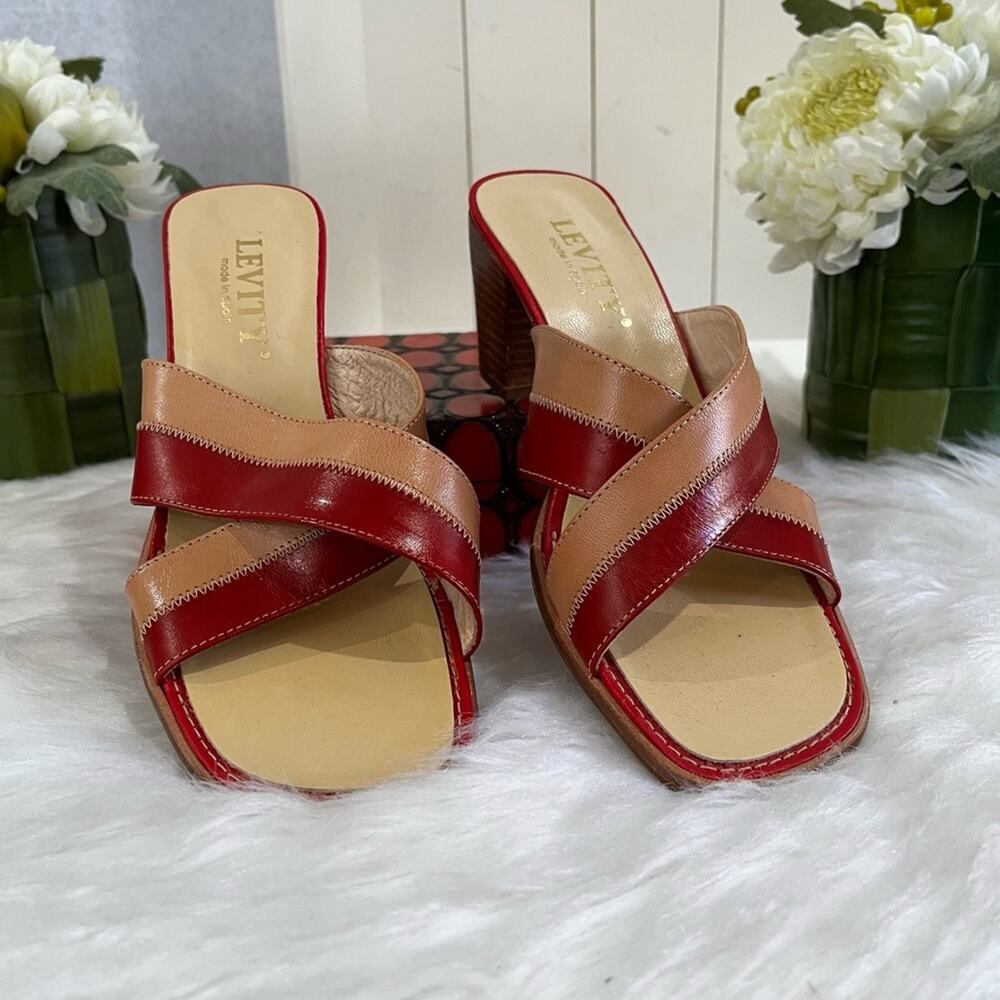 NEW Levity Leather Crisscrossed Strap Two-Tone Square Block Heel Sandals 6 NWOB
